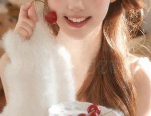 “链接”里不止有传说，还有www.17岁时的傻兮兮回忆等着你～