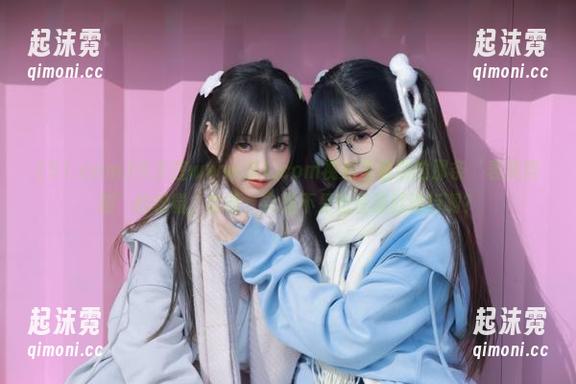 今天在www.51.com视频里看到的那条‘表演舞蹈’的松鼠，哈哈，它是不是也在追赶流行啊？