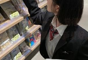 资源一波接一波，觉得在“51cgfun”上看瓜都成了新爱好。