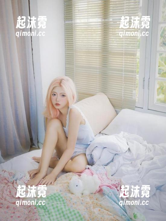 51cgfunios版本来了！悄悄吃瓜，窗外风景刚好