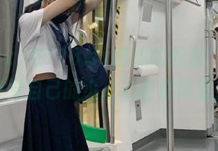 在718.sx吃瓜的同时，为什么感觉自己的小心心也在降温？