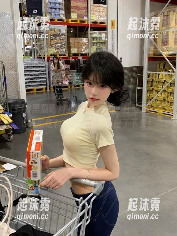 吃瓜新方式，赶紧下载718黑瓜吃料，仿佛时间都慢了下来！