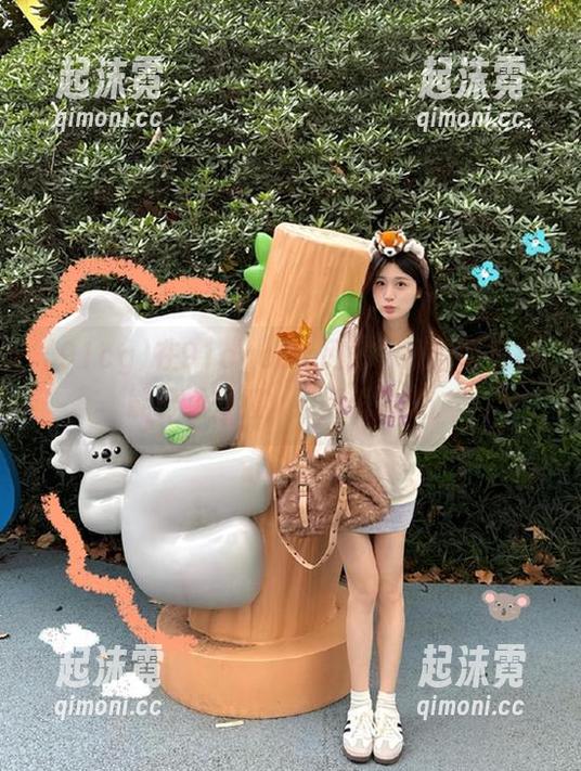 在91cgcom网站，我的吸瓜技能已经升级，果然没白练。