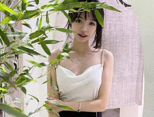 最新的91吃瓜官网，上面的人物比我还活泼！