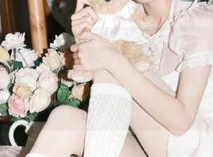 啧啧，打开91吃瓜导航，今天又有什么黑料在等待我？心里那些小期待，嘻嘻