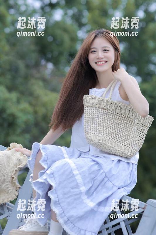 988.su，黑料都藏哪儿了？点进去我心里一颤
