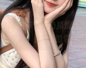 抓住苹果，扔掉烦恼，来“998.su”苹果版，看看你的邻居在干啥！