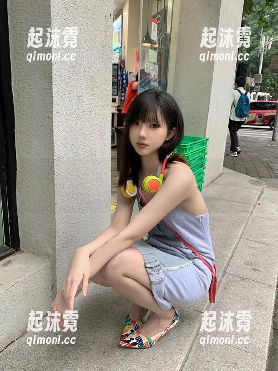 “hl27”视频：这位大哥，收了多少红包才能把头撞成这样？