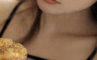 苹果出新手机了，我的导航还在“www吃瓜网com”上，没跟上节奏啊