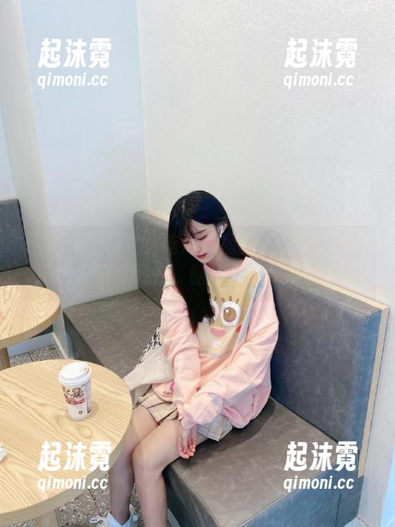 九幺吃瓜送福利！免费的瓜我愿意永远吃下去，脑袋都被瓜挤满了！