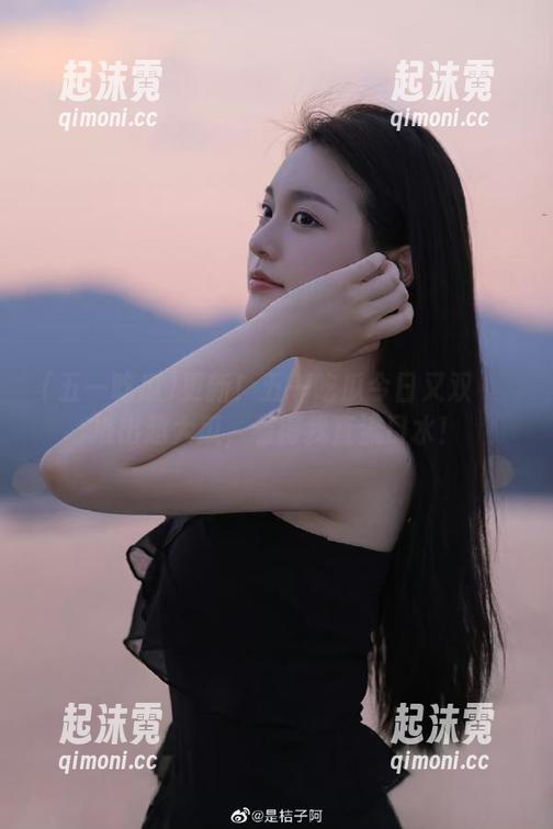 更新！五一吃瓜今日又双叒叒推出超大瓜，看得我直流口水！