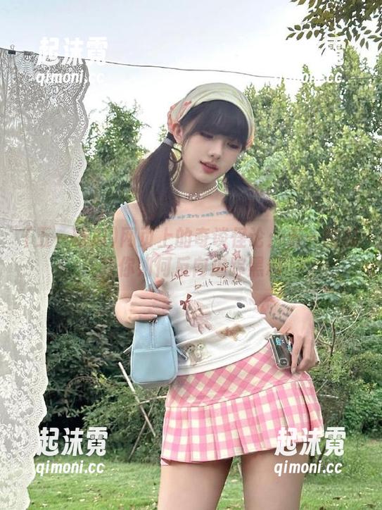 网页上的奇谈怪论：五一吃瓜教你如何反向追踪黑料