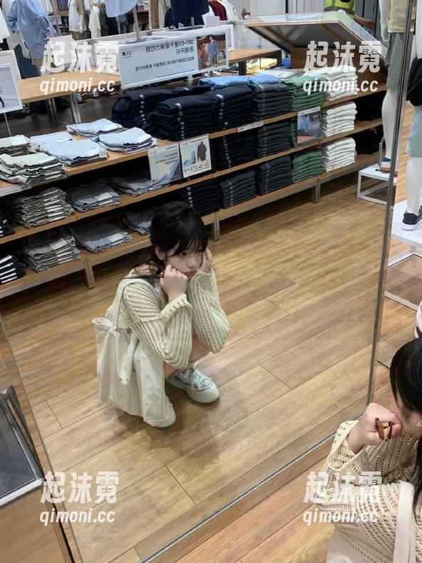 登录五一吃瓜网网页版，有一股“瓜是我家”的感觉，心里暗戳戳满足。