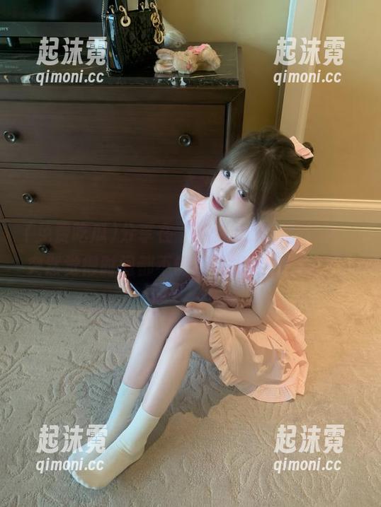 分享在“免费吃瓜”网站里，突然觉得时间都不够用，眼睛都快瞎了…