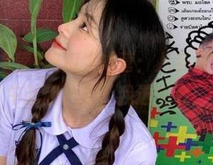 吃瓜大本营：八卦舒适入口，午餐和八卦，我选后者！