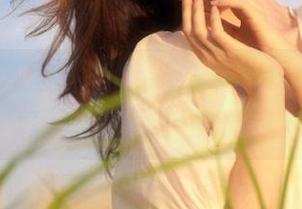 劝你赶紧下载吃瓜大本营，瓜不知道停在哪儿的！