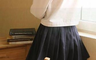 这网红今天又被拍到奇怪的神情，登录吃瓜爆料，别让大家独享这欢乐！