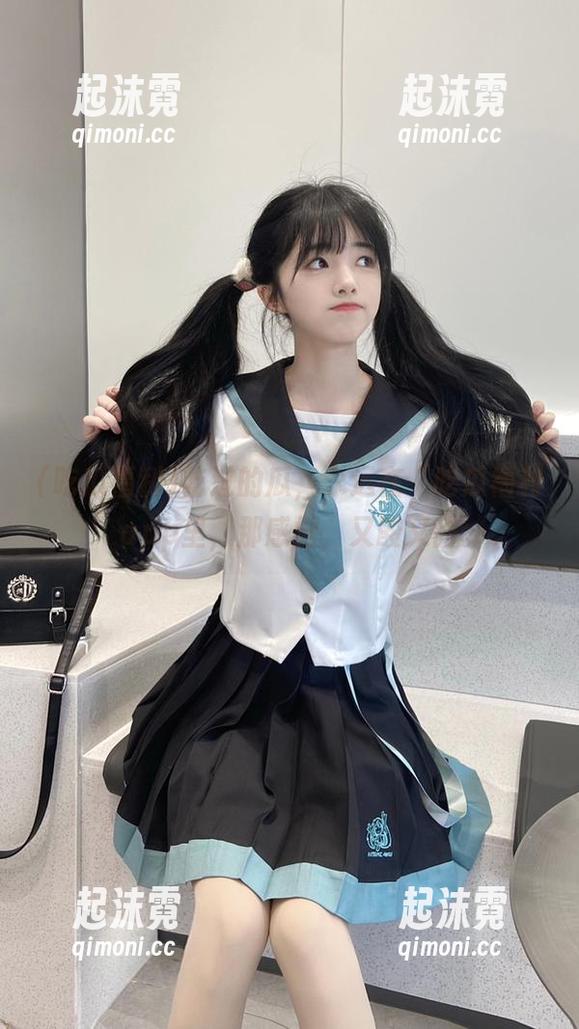 吃过的瓜，永远在“吃瓜福利”app里，那感觉，又酸又甜。