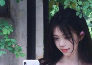 探花今天又直达吃瓜网，小剧场里的黑历史开启了…