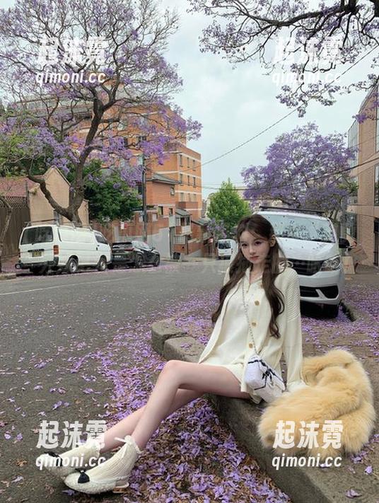 吃瓜网51最新曝料：那个“英勇”外媒记者是怎么被一只狼拖走的…哈哈！