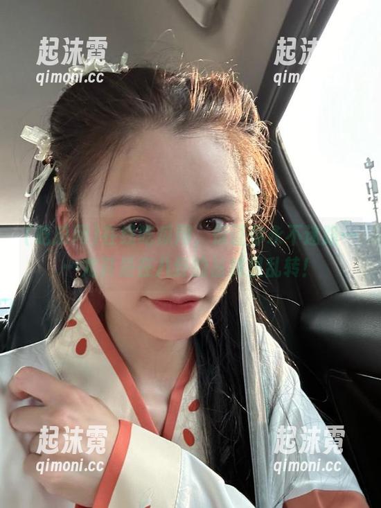 在线吃瓜网，保证你永不迷路……尤其是在八卦的丛林里乱转！