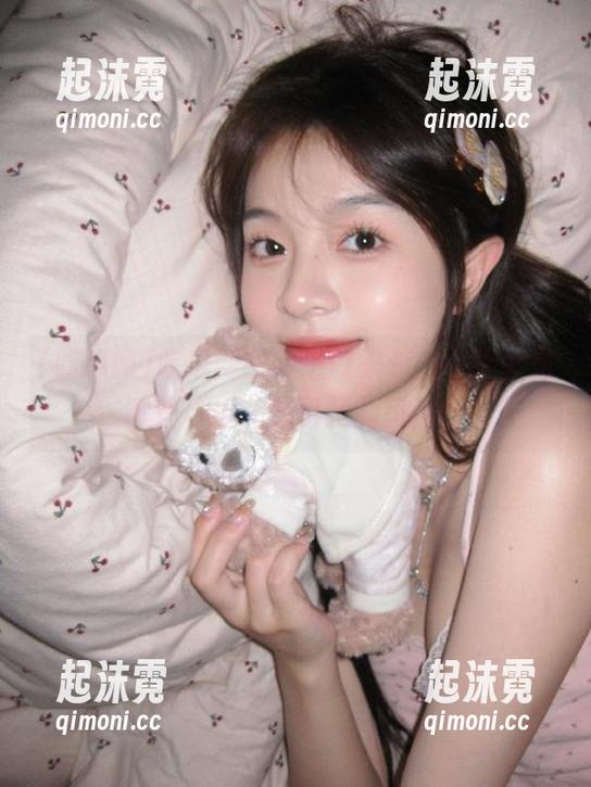 吃瓜网的传送门来袭，今天又是哪些“瓜”腩引发的风波？