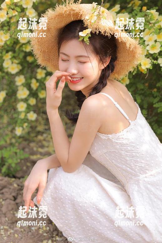 吃瓜网站的今日爆料，怎能不让我心里偷偷竖大拇指！