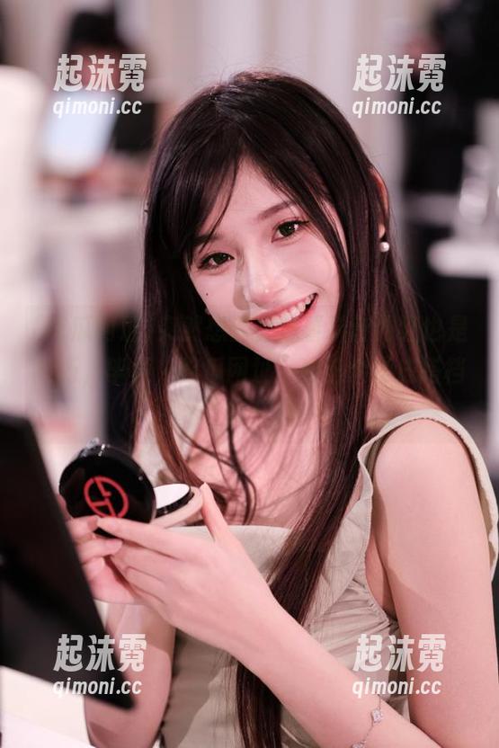 突然想到，观看抖音网红也是技巧，毕竟“吃瓜网址”和这个能成搭档嘛！