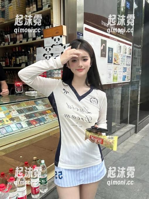 吾爱吃瓜 吾爱吃瓜苹果版:从官网到家,以后路上吃瓜不再怕手忙脚乱!