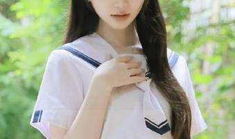 光听名字，“明星黑料”网址就让人想多了……