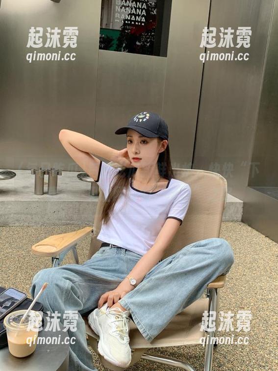 每日吃瓜新鲜出炉，快快“下载”，见证网红的“自黑”之路