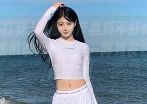观看国产黑料不打烊——这剧情连吃瓜群众都看得一阵鸡皮疙瘩，味道独特！