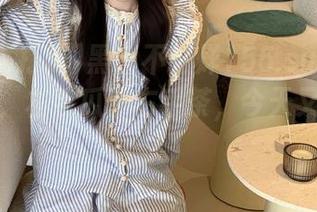 黑料不打烊155.su在安卓上打开，左手瓜子右手茶，今天又能爽了？