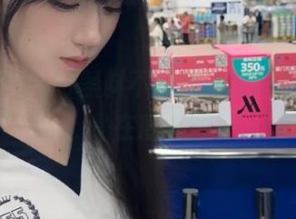 黑料不打烊，你的首页是不是在度假？