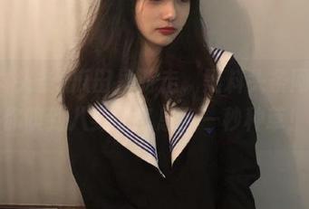 瓜田里游走，黑料头条网站让你嗅到八卦的气息，一秒种草！