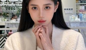观看“万篇长征黑料正能量”，谁说黑暗房间不能充满幽默感呢？