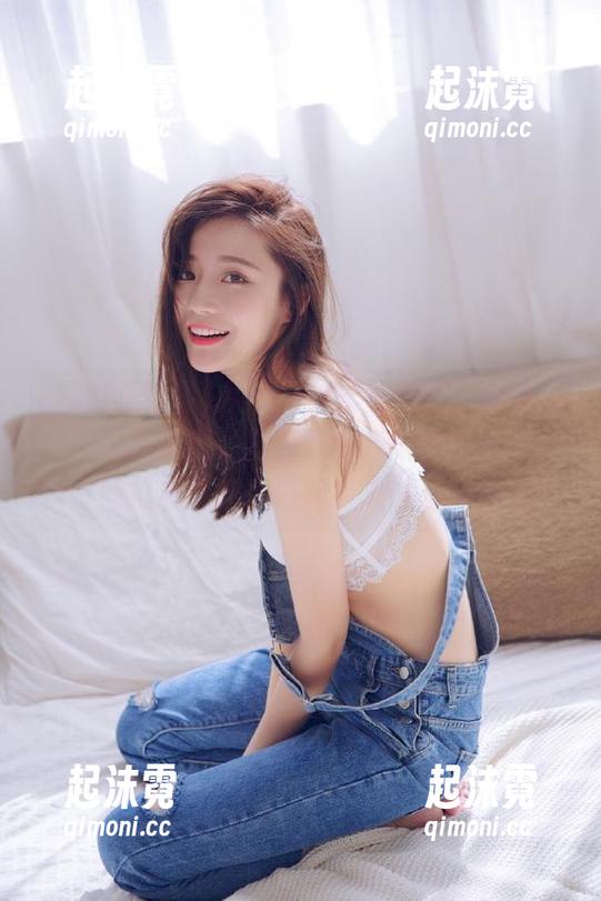 从“万篇长征黑料正能量”网页获取灵感，打算开个新菜谱，哈喽，西瓜和鸡腿的搭配有人试过吗？