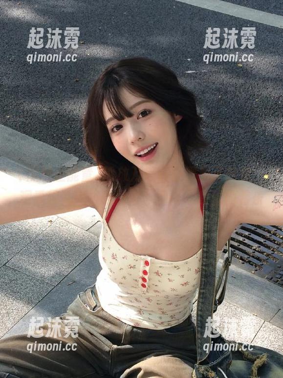 播放万篇长征黑料正能量，观看超凡脱俗的日常，别问，我就偷着乐