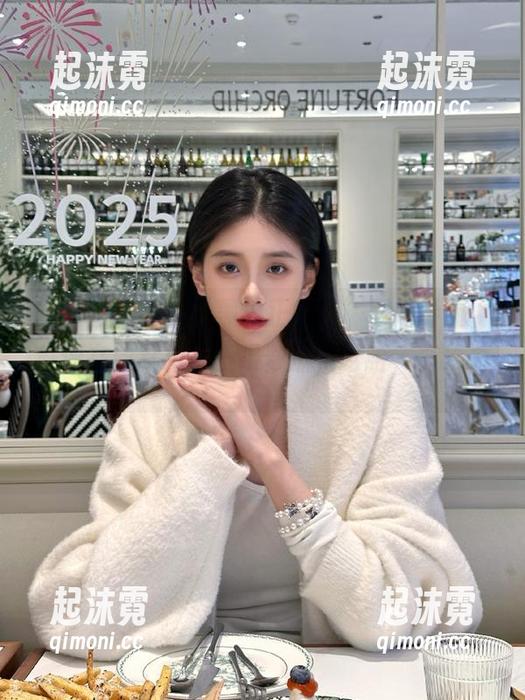 “黑料正能量”网址导航，好像在向我粗暴投喂数据，哈哈，真给力。