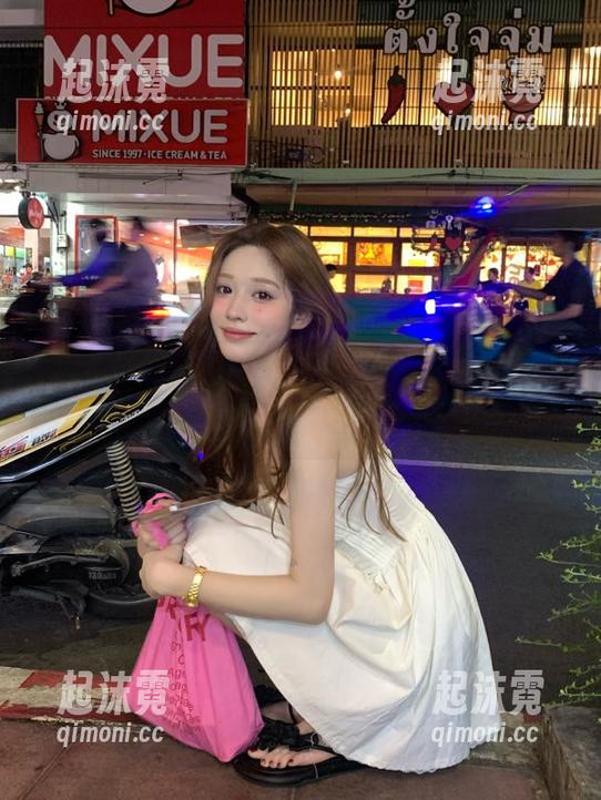 迷路了…？黑料社app给你提供的不止是地址，更多鲜素材！