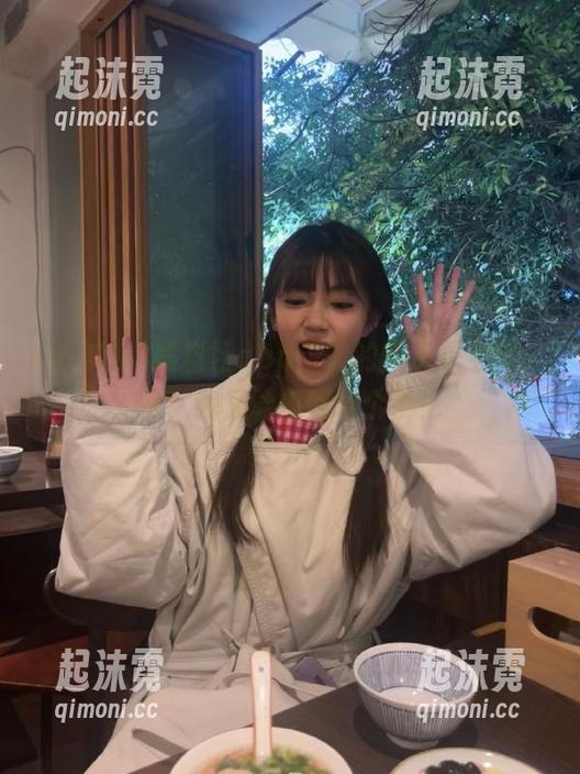 黑料社app：你的新资源宝藏，瞧，我又能瓜到哪个了！