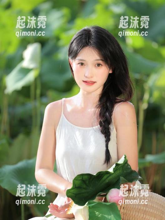 黑料社更新不停，吃瓜路上别那么认真，随便就把今天的八卦看完了！