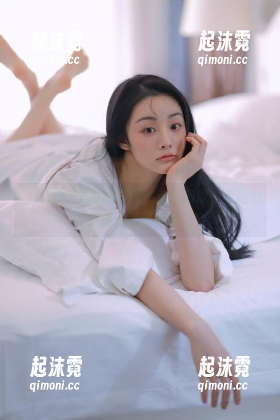 登录黑料网：这儿的瓜，无论白天黑夜都等着你来嗦！