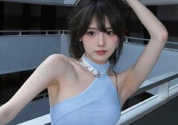 黑料网在线直击：最新的事情让人眼前一亮，这吃瓜的姿势我喜欢。