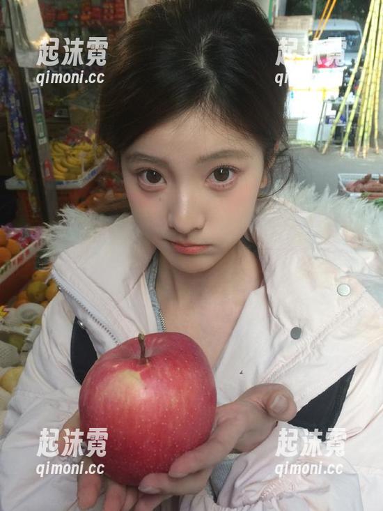 下载了黑料网址，瓜田里我做“王”，谁敢争？