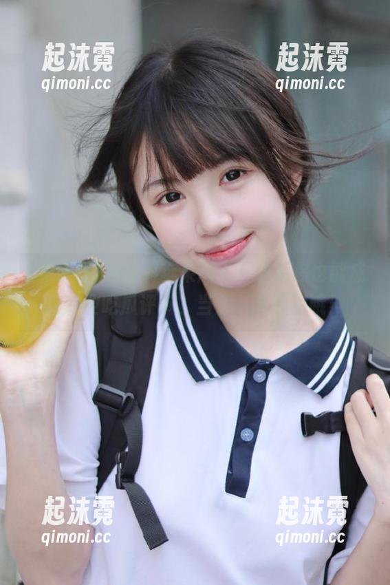 黑社料苹果版，下载后你也能成为专业吃瓜评审，当然，嘴要甜哦！